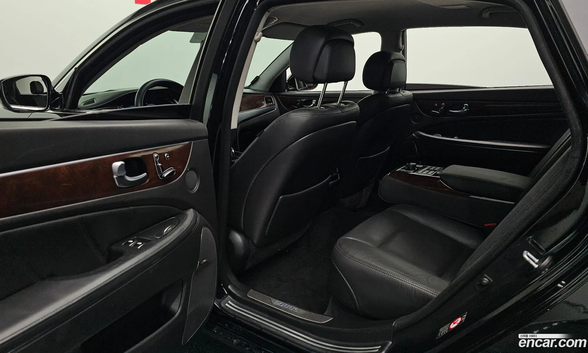 Hyundai Equus 2014 KMHGF41DBFU091380 — 9