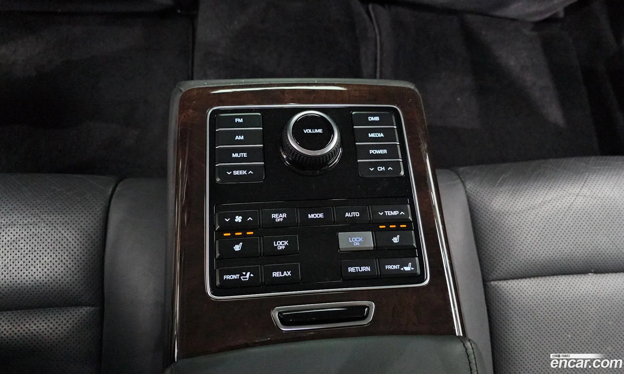 Hyundai Equus 2014 KMHGF41DBFU091380 — 15