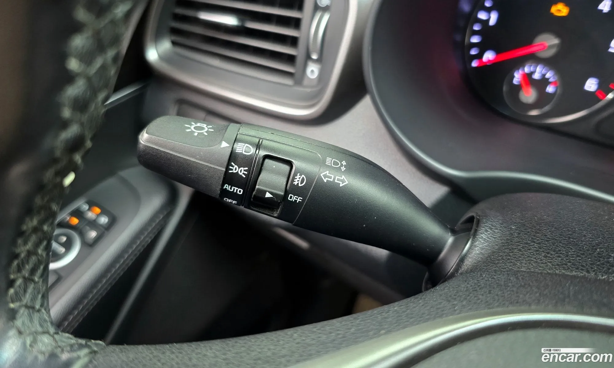 Kia Sorento 2018 KNAPS81BBJA466617 — 23
