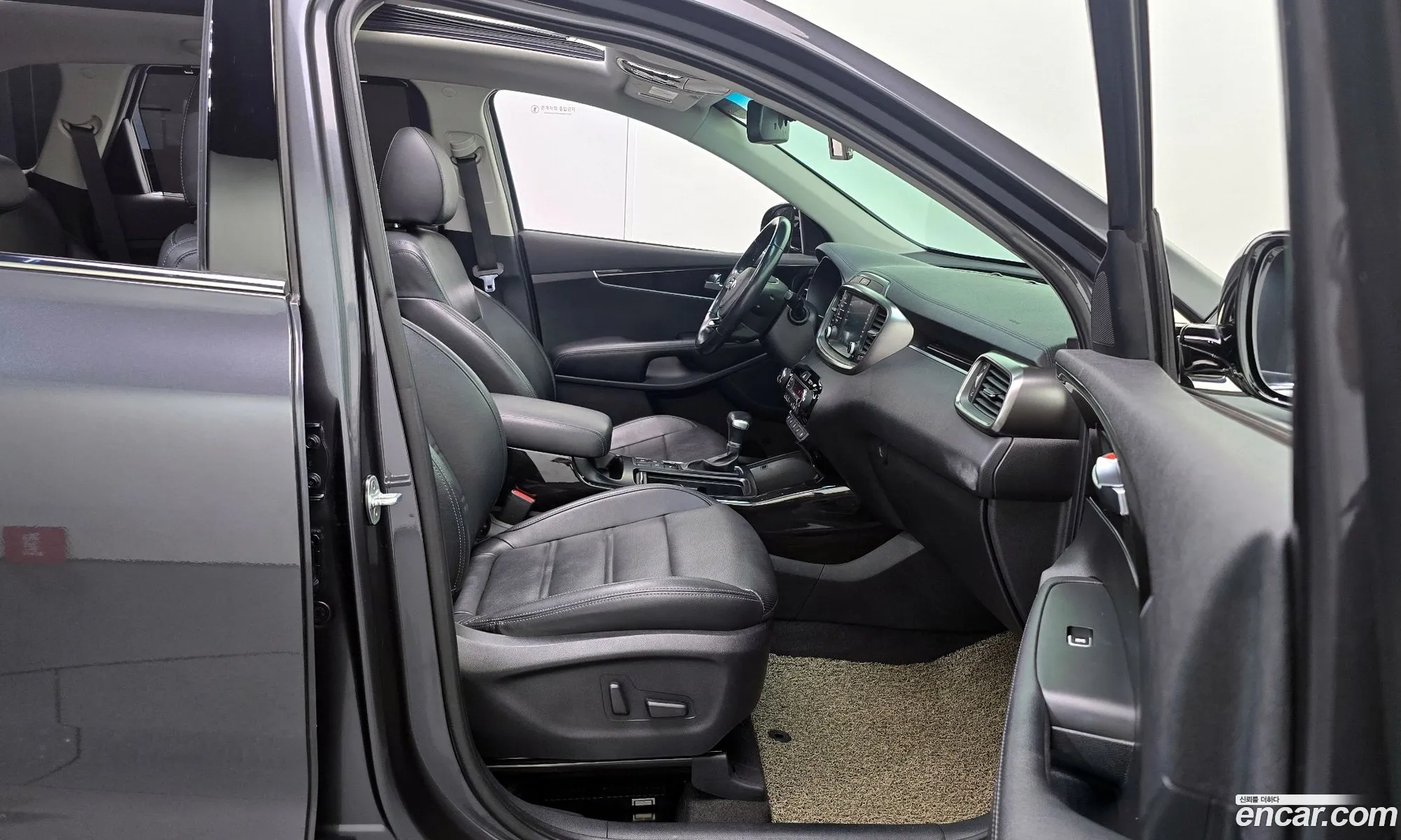 Kia Sorento 2018 KNAPS81BBJA466617 — 4