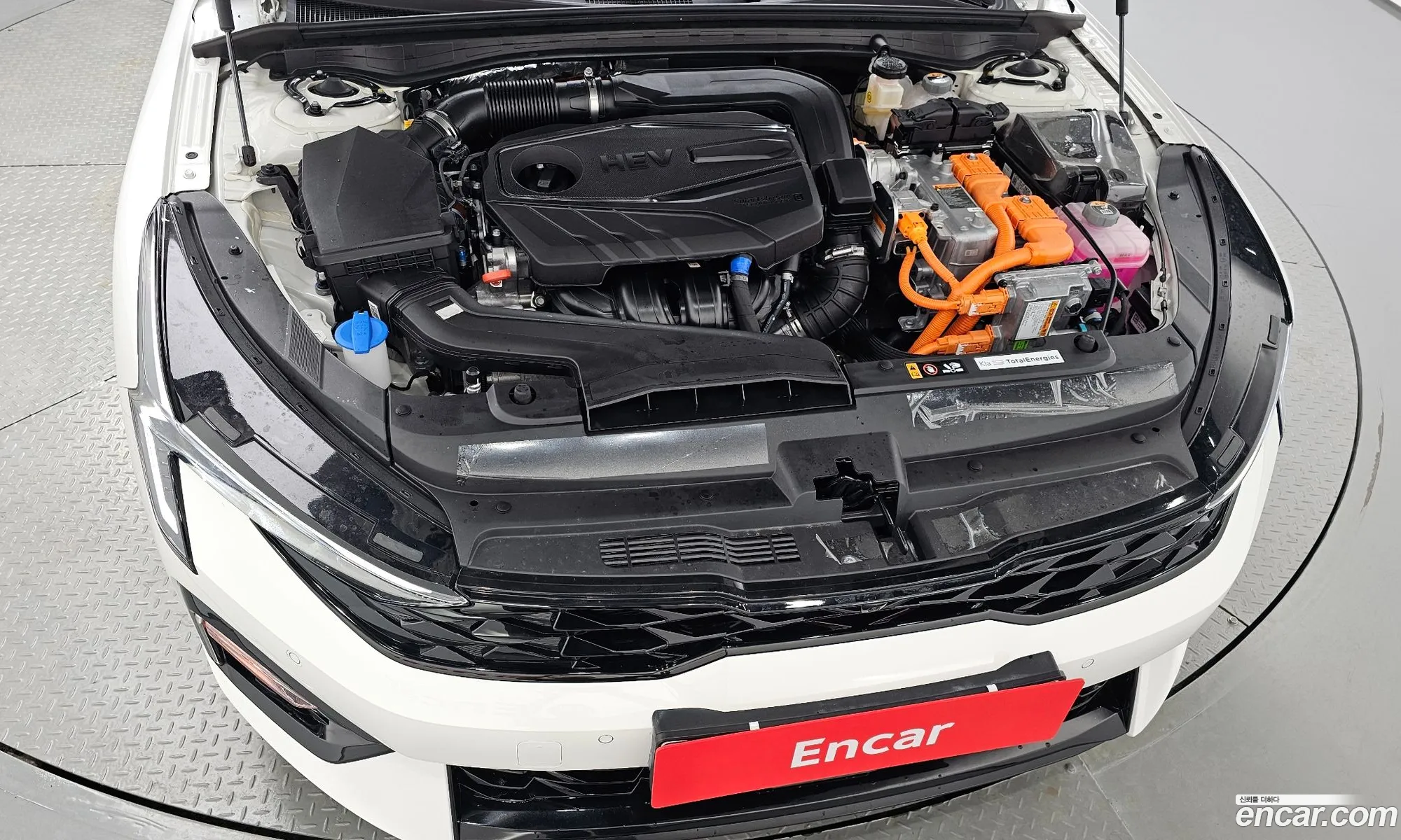 Kia K5 Hybrid 2024 — 21
