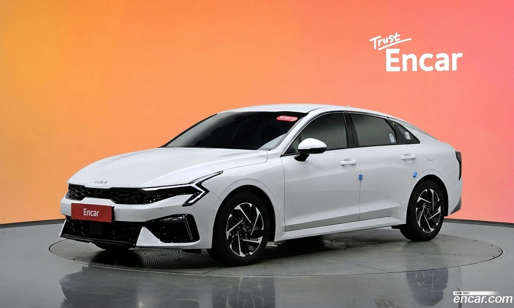Kia K5 Hybrid 2024 — 3