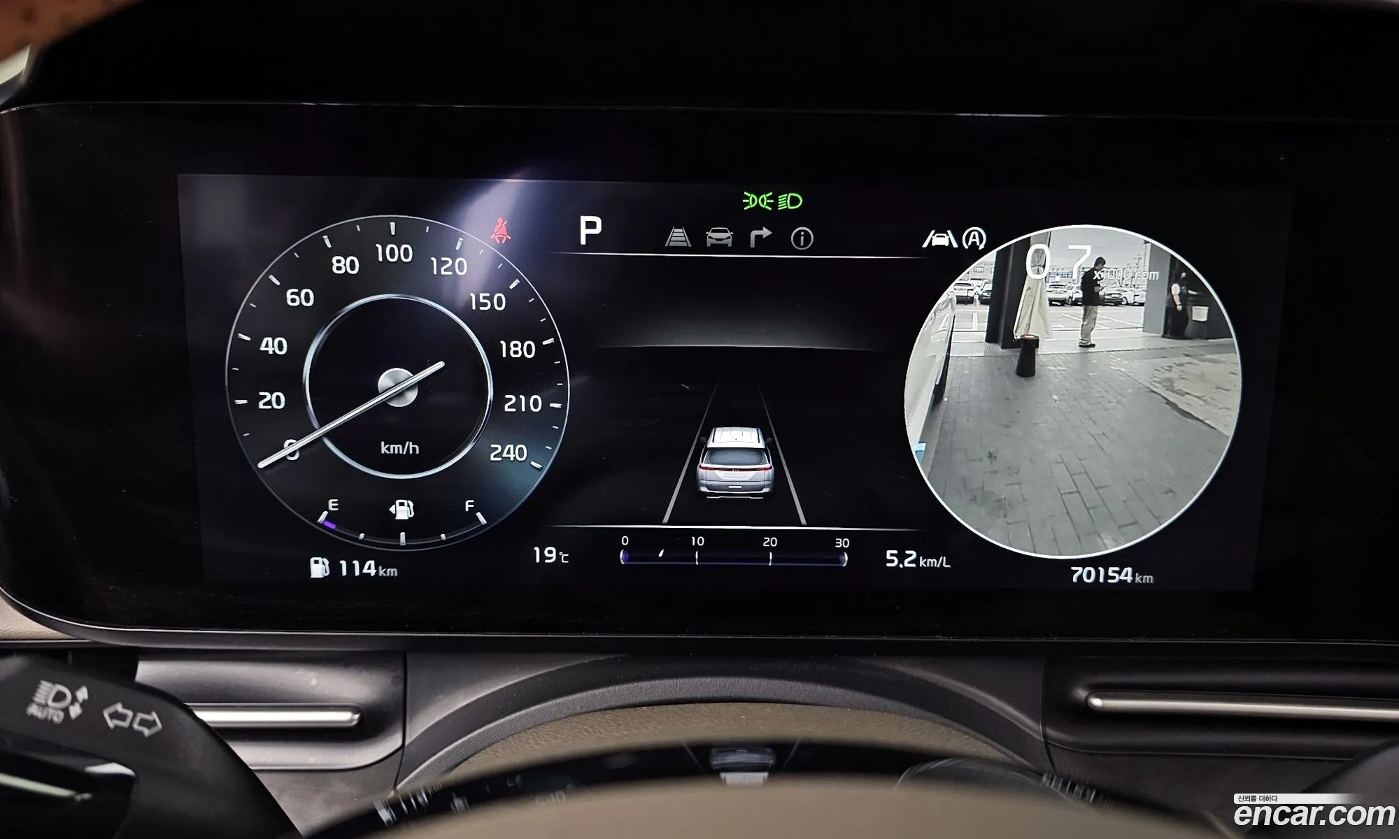 Kia Carnival 2021 KNANE81BBMS089053 — 12