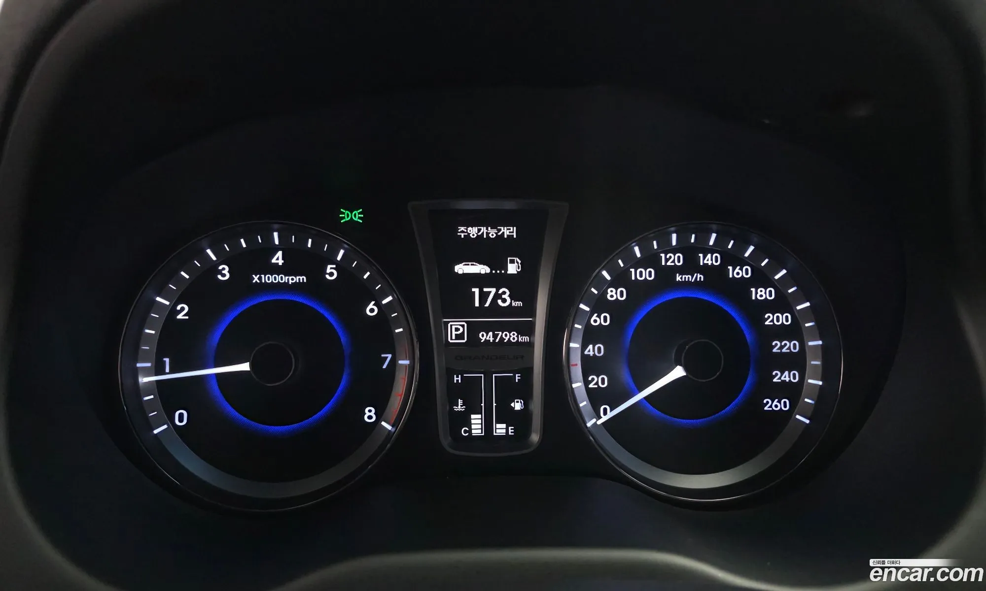 Hyundai Grandeur HG 2014 KMHFF41CBEA380212 — 12