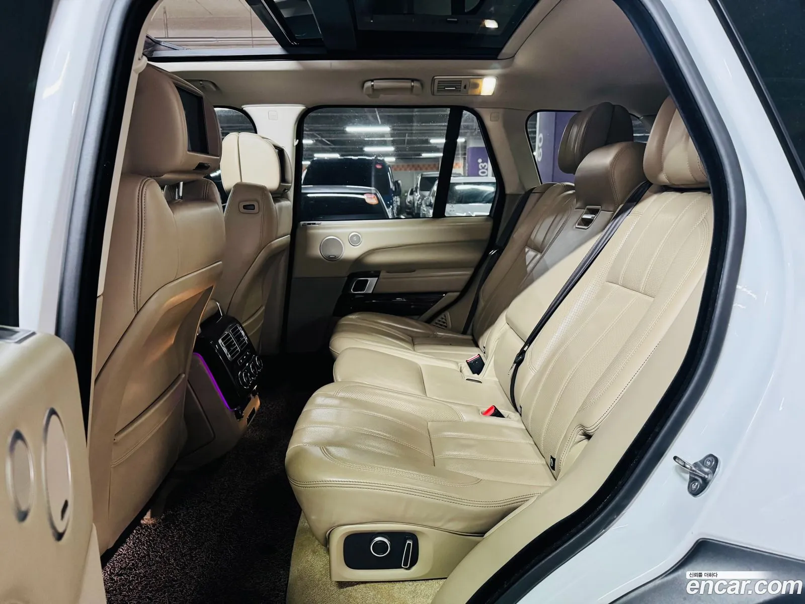 Land Rover Range Rover 2015 — 9
