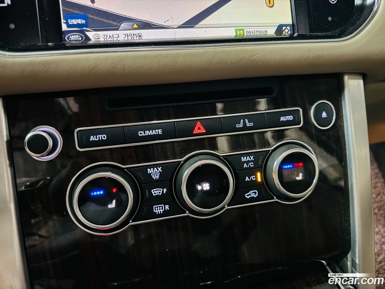 Land Rover Range Rover 2015 — 12