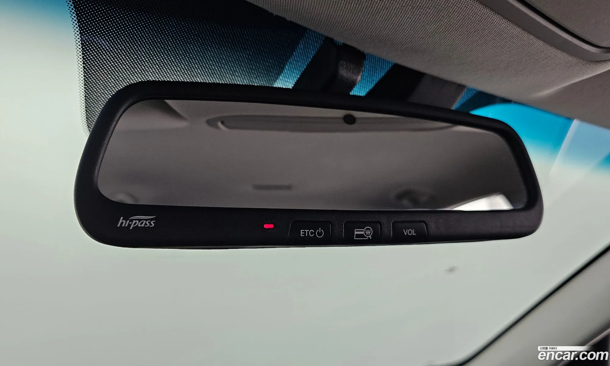 Kia K7 2019 KNALB415BKA172073 — 30