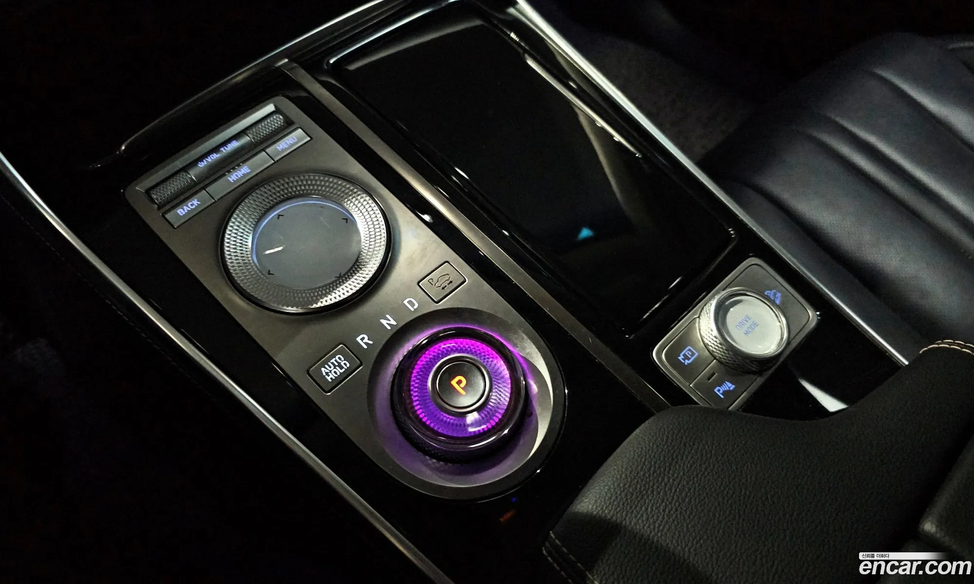 Genesis GV80 2021 — 26