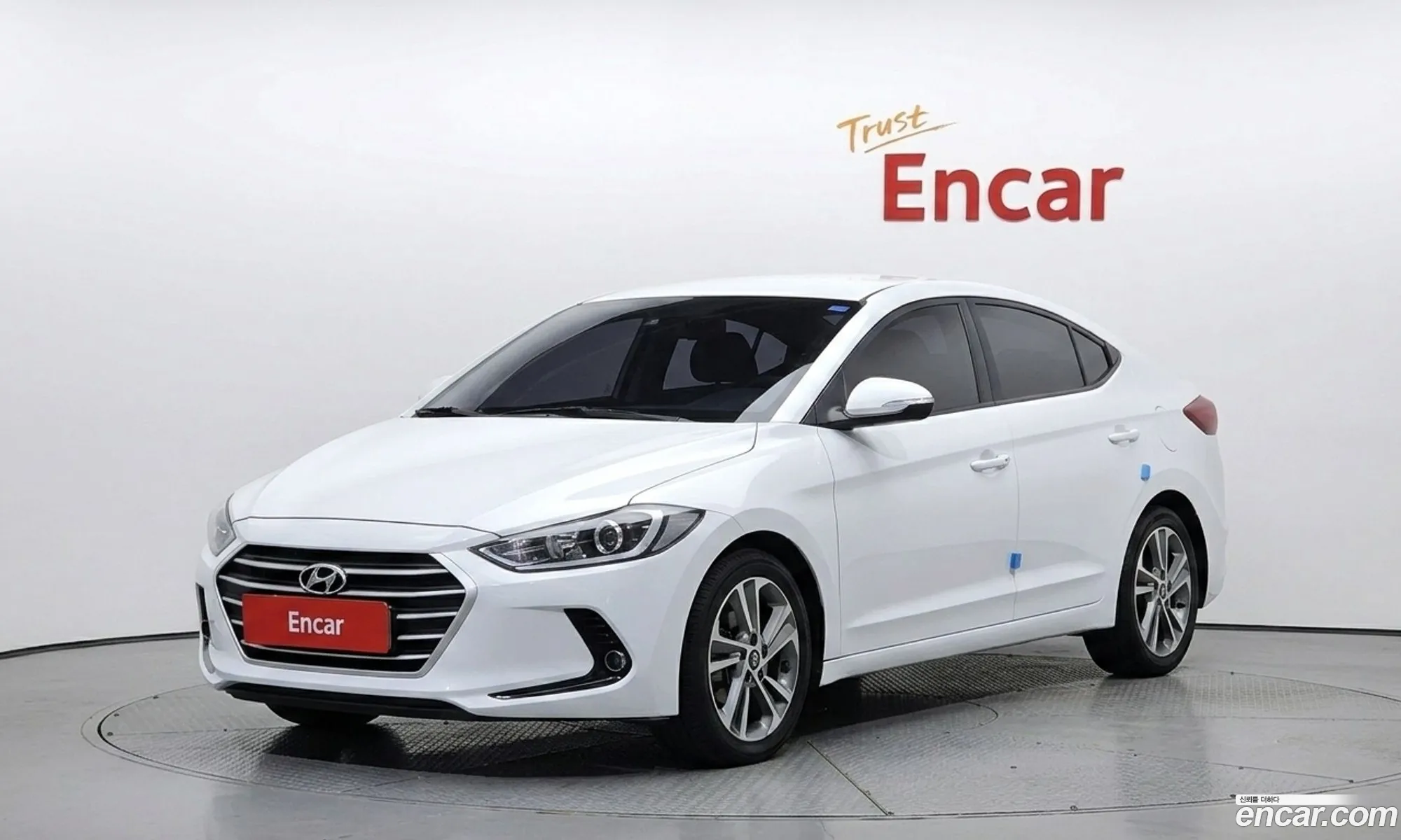 Hyundai Elantra AD 2018 — 6