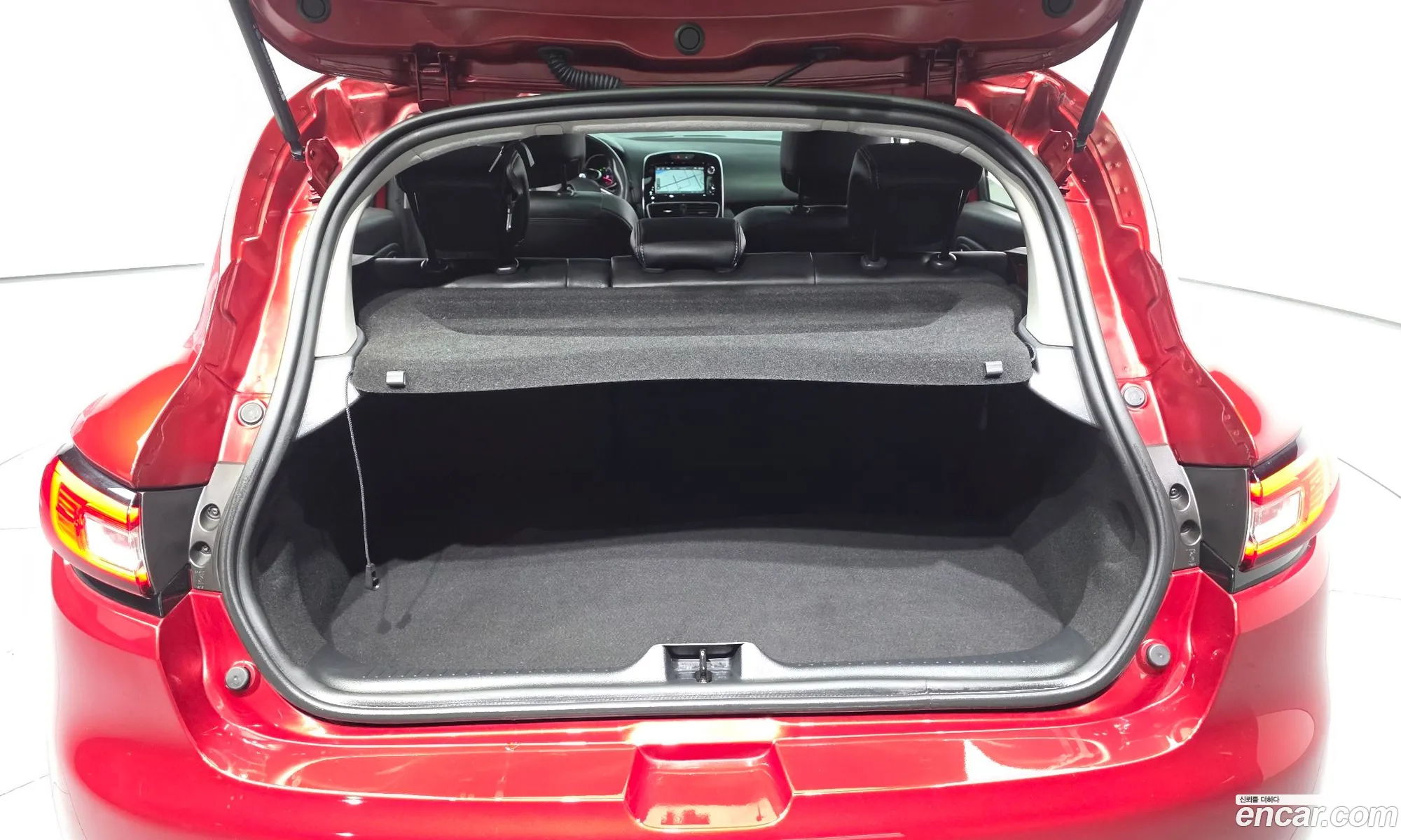 Renault Korea (Samsung) Clio 2018 — 8