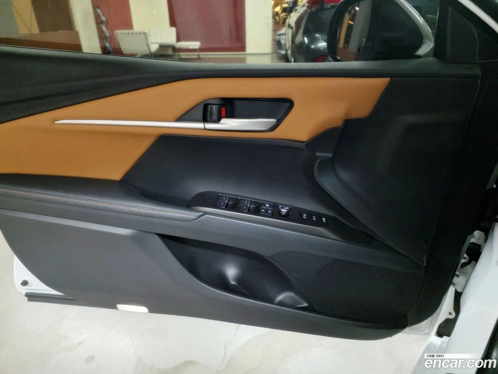Toyota Camry 2025 — 8