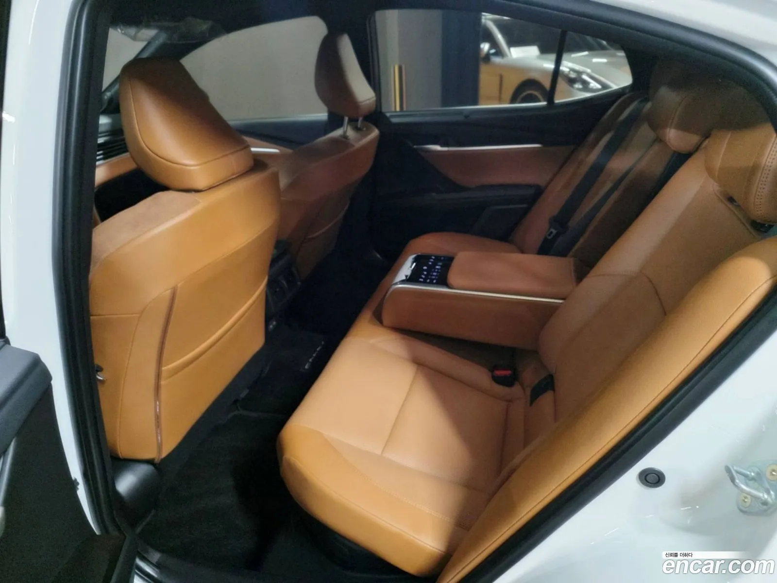 Toyota Camry 2025 — 6
