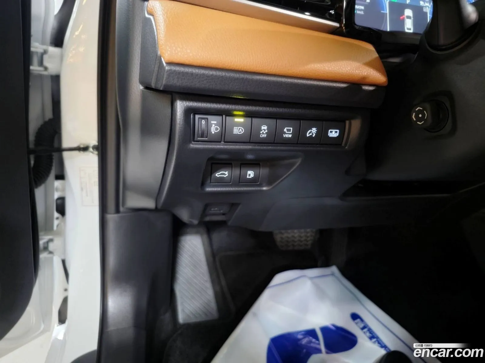 Toyota Camry 2025 — 11