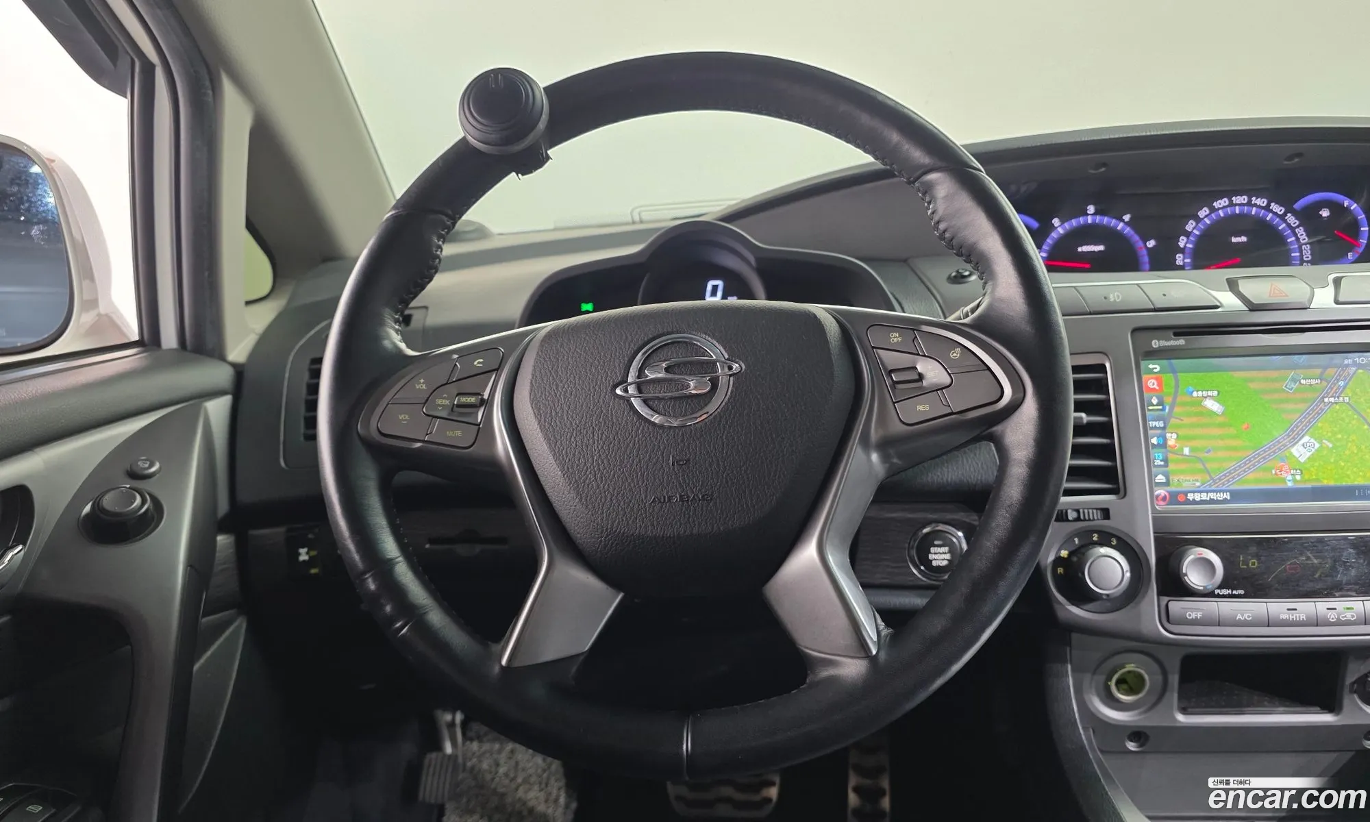 KG Mobility (SsangYong) Korando Turismo 2017 — 6