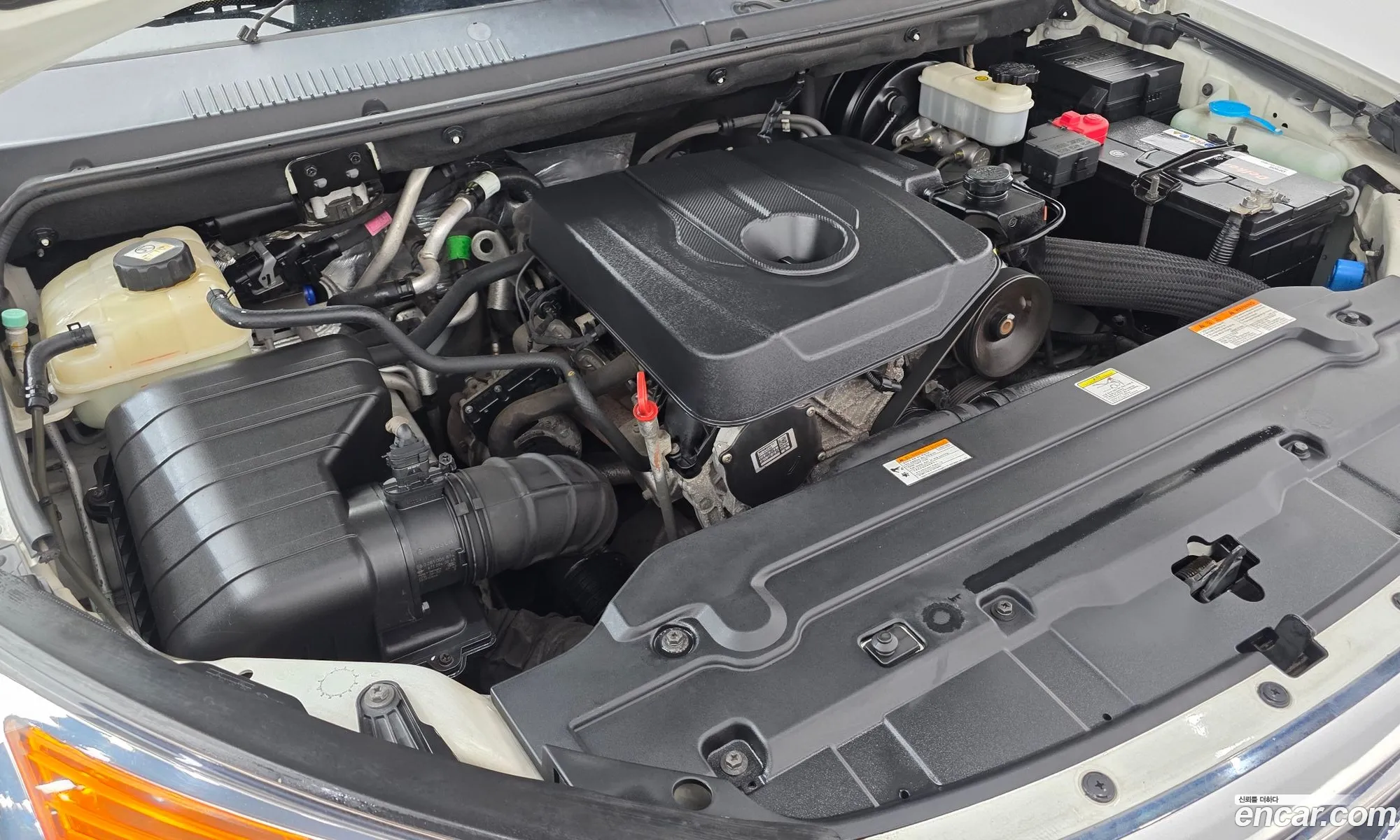 KG Mobility (SsangYong) Korando Turismo 2017 — 10