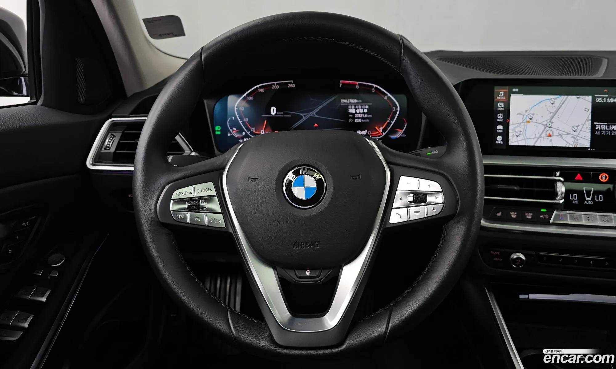 BMW 3 Series 2021 — 10