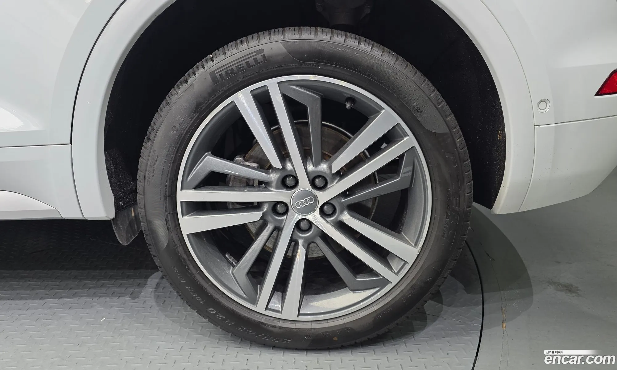 Audi Q5 2020 — 14