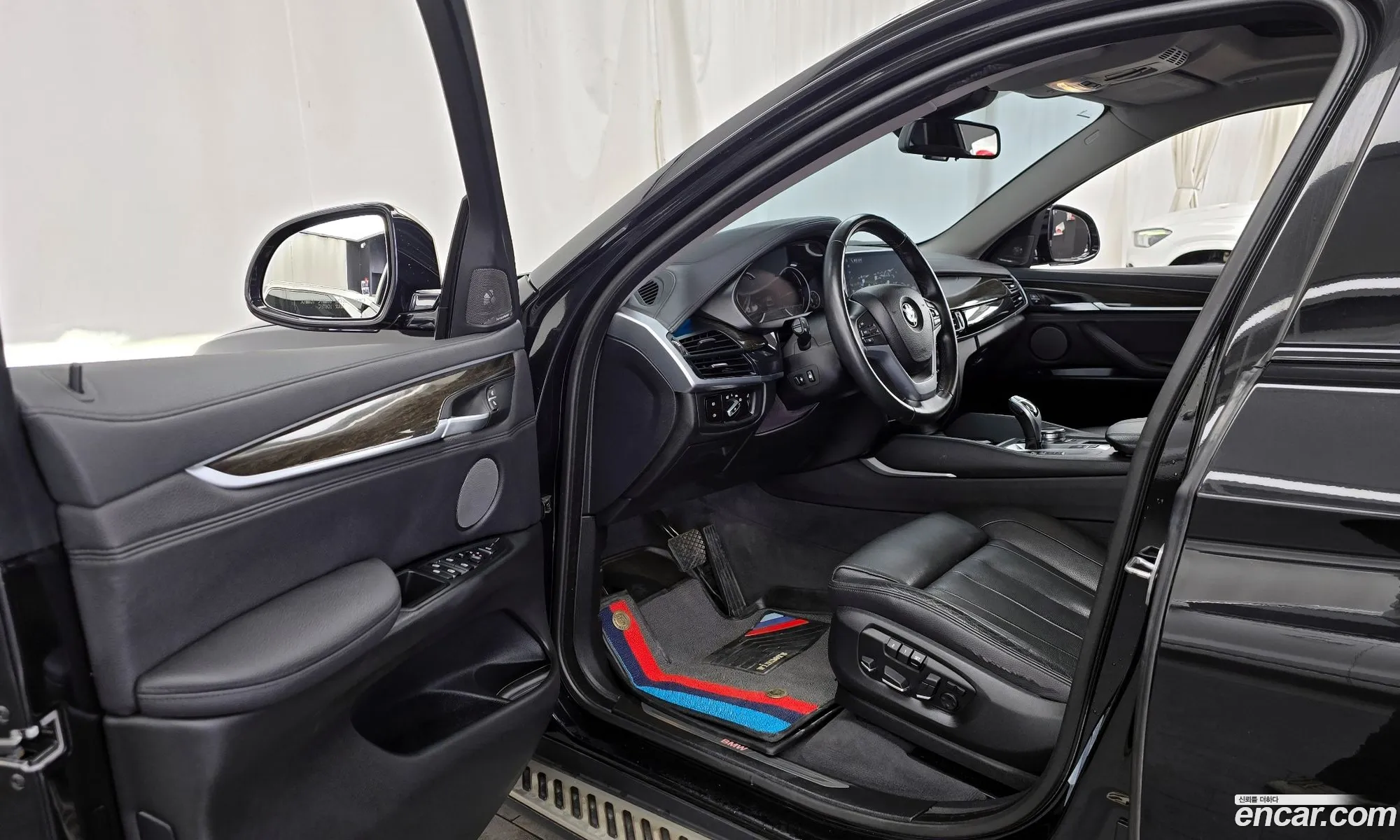 BMW X6 2017 — 2