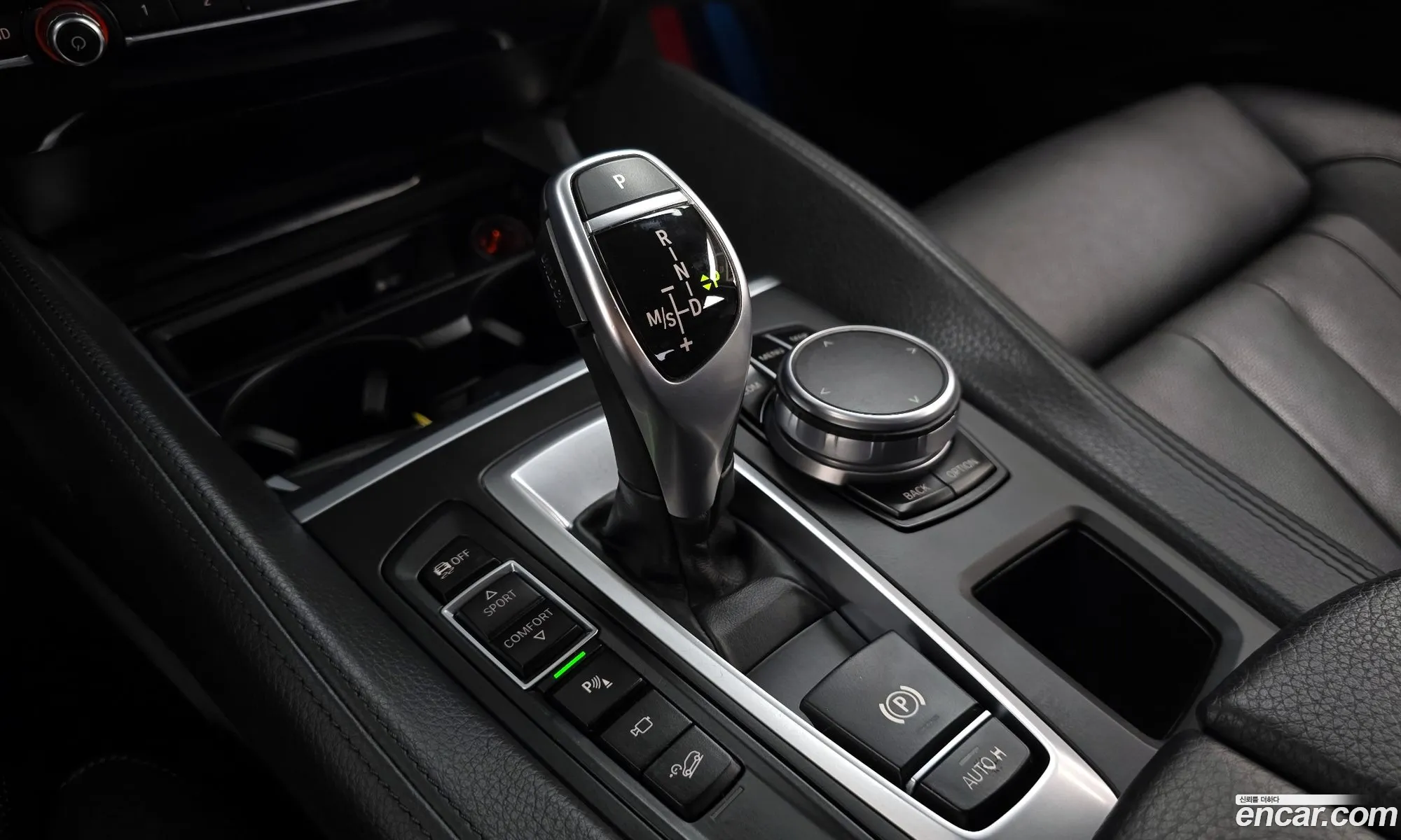 BMW X6 2017 — 14