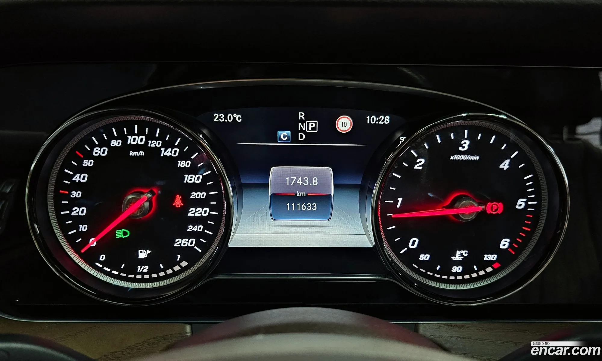 Mercedes-Benz E-Class W213 2018 WDDZF0FB4JA458723 — 30