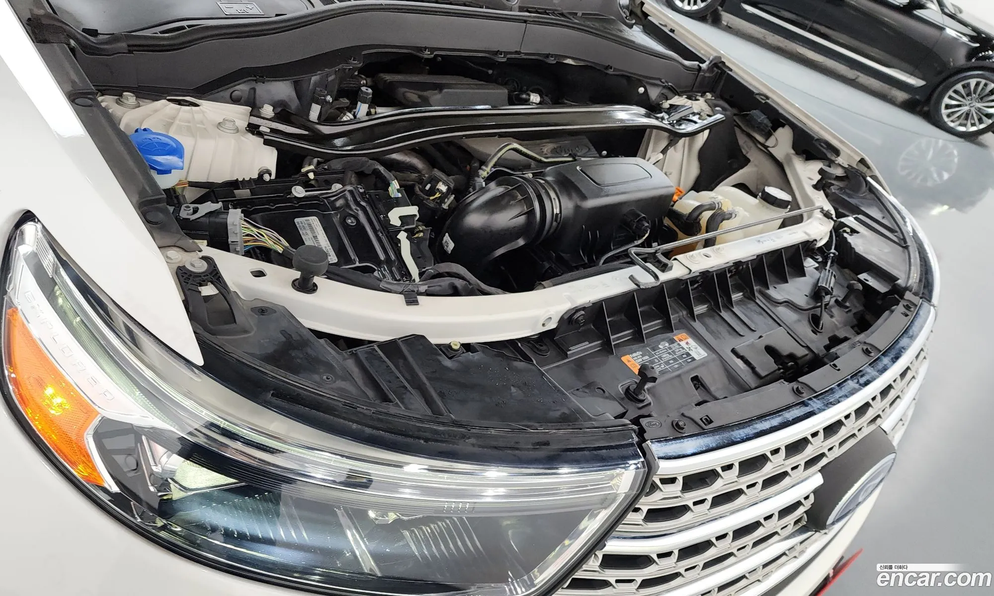 Ford Explorer 6th Gen 2020 1FMSK8FH8LGC38586 — 25