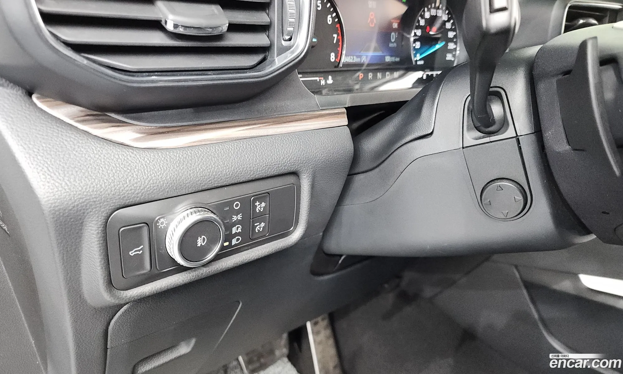 Ford Explorer 6th Gen 2020 1FMSK8FH8LGC38586 — 13