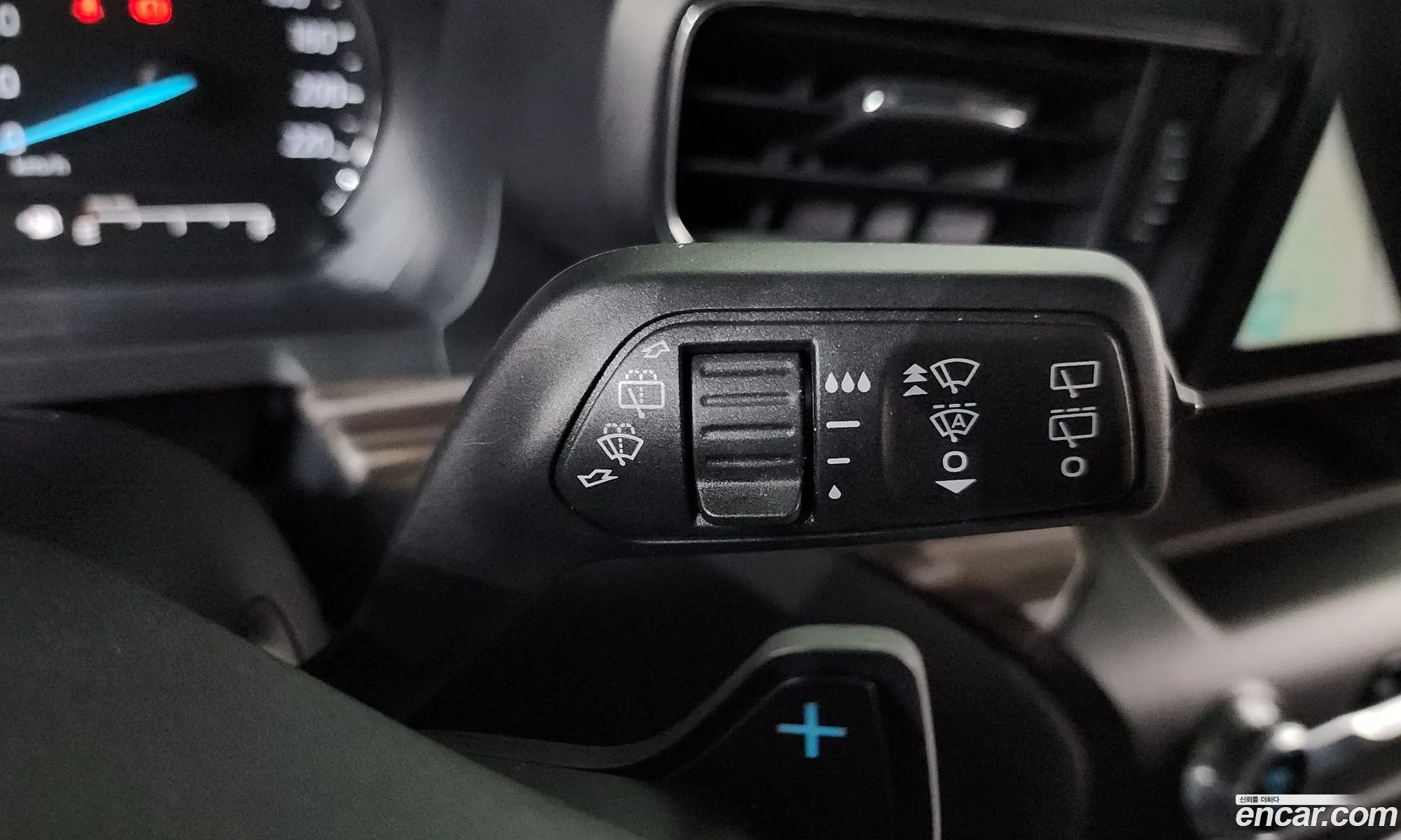 Ford Explorer 6th Gen 2020 1FMSK8FH8LGC38586 — 6