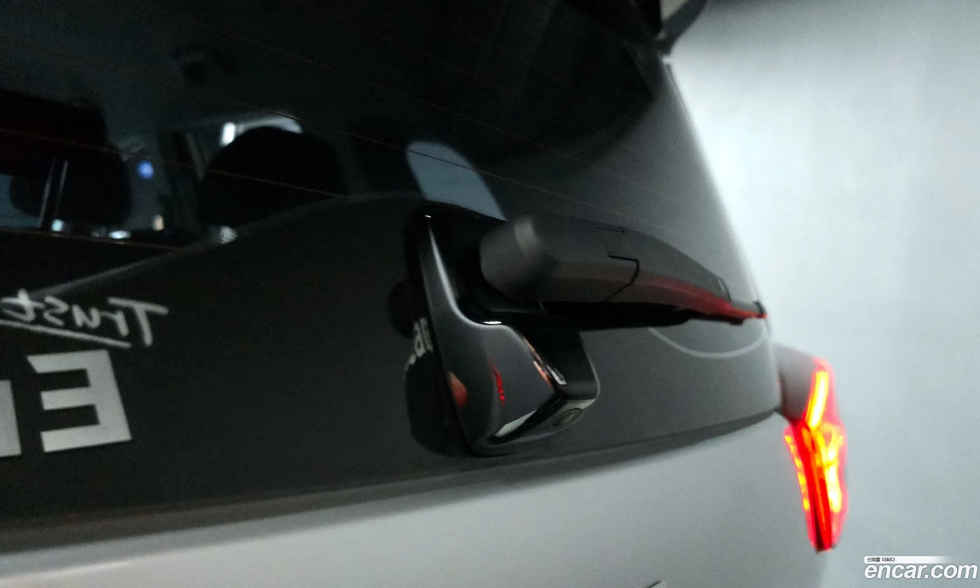 Kia Niro Plus 2022 — 4