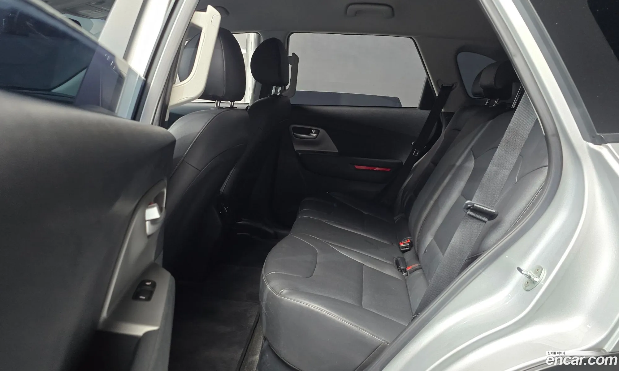 Kia Niro Plus 2022 — 27
