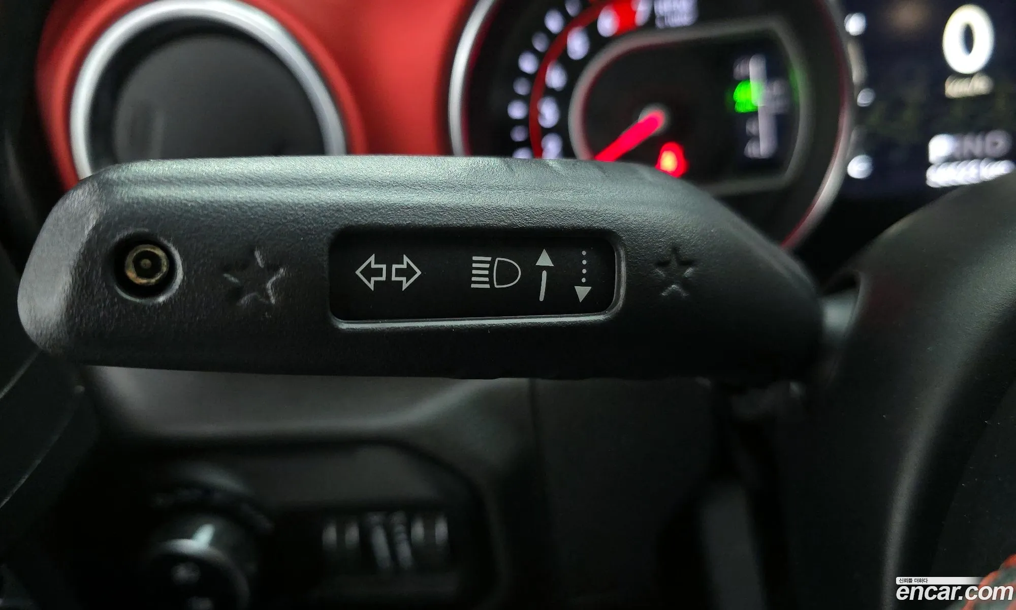 Jeep Wrangler 2018 1C4HJXFN0JW242569 — 4