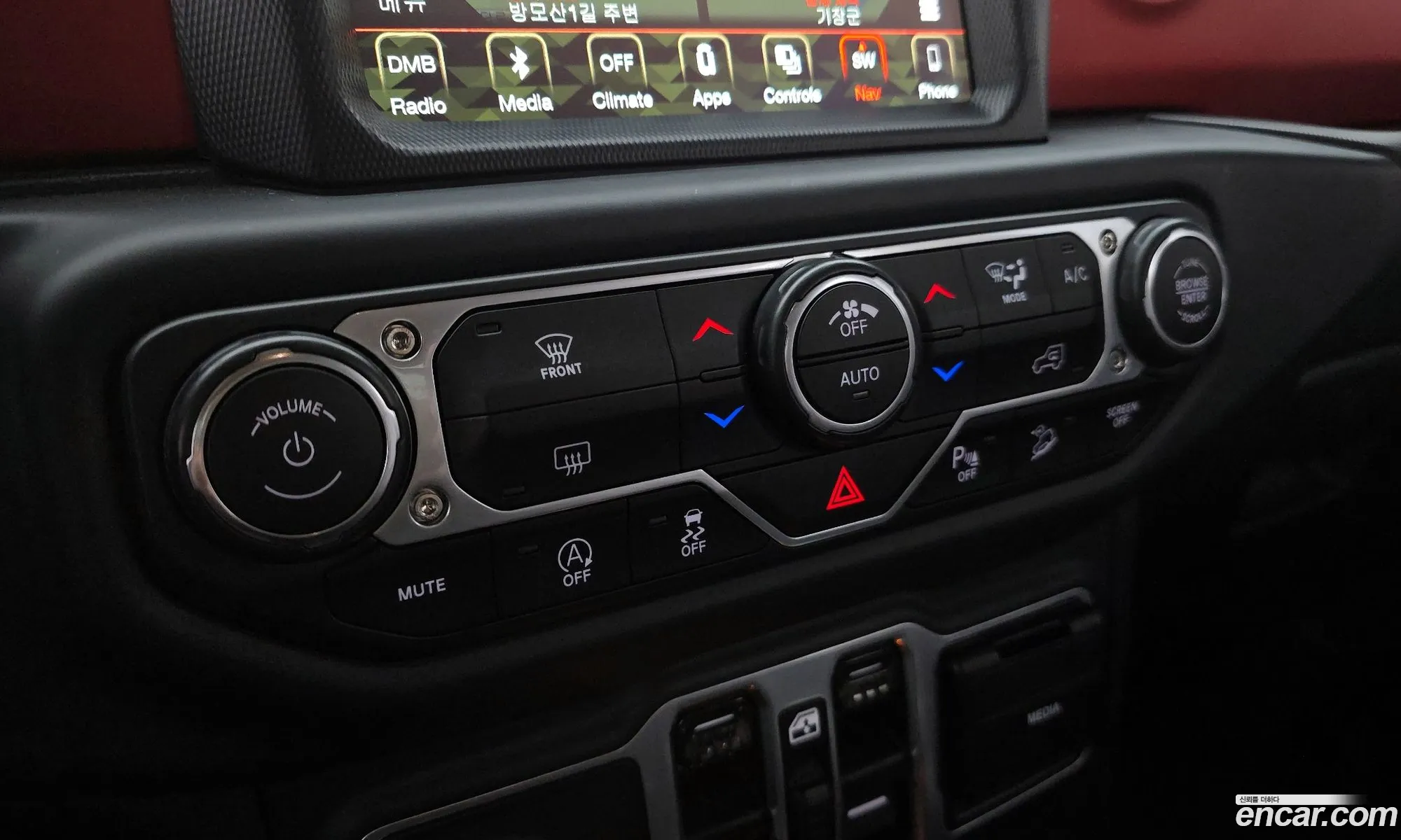 Jeep Wrangler 2018 1C4HJXFN0JW242569 — 12