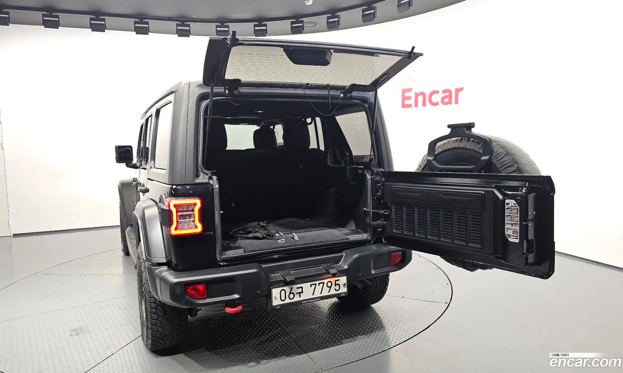 Jeep Wrangler 2018 1C4HJXFN0JW242569 — 9