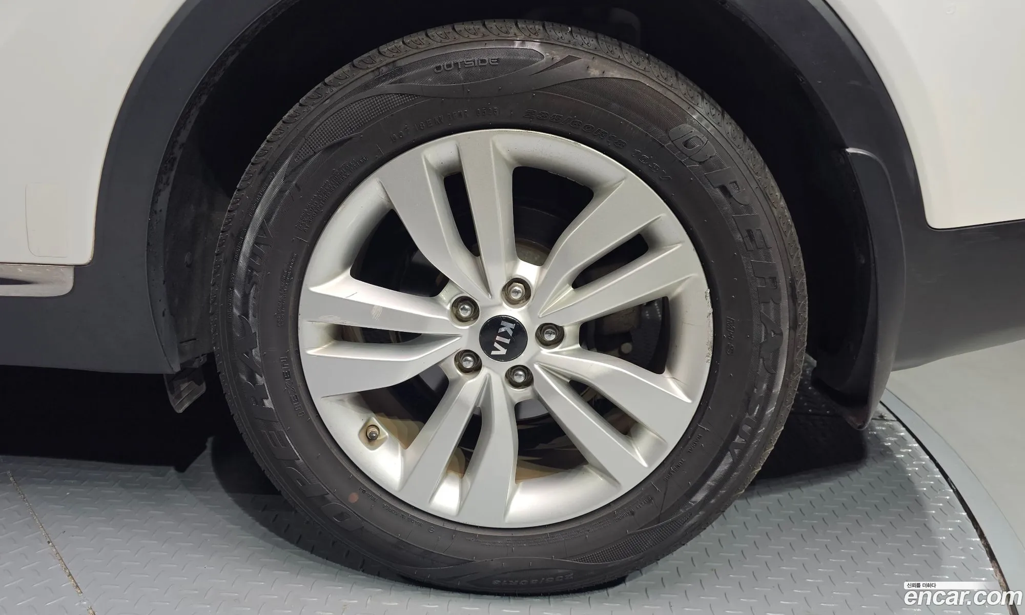 Kia Sorento 2016 KNAPS81ADGA225948 — 31