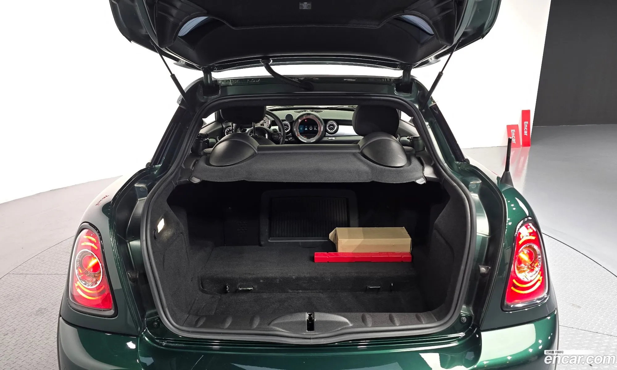 Mini Cooper S Coupe 2012 WMWSX3107CT381592 — 4
