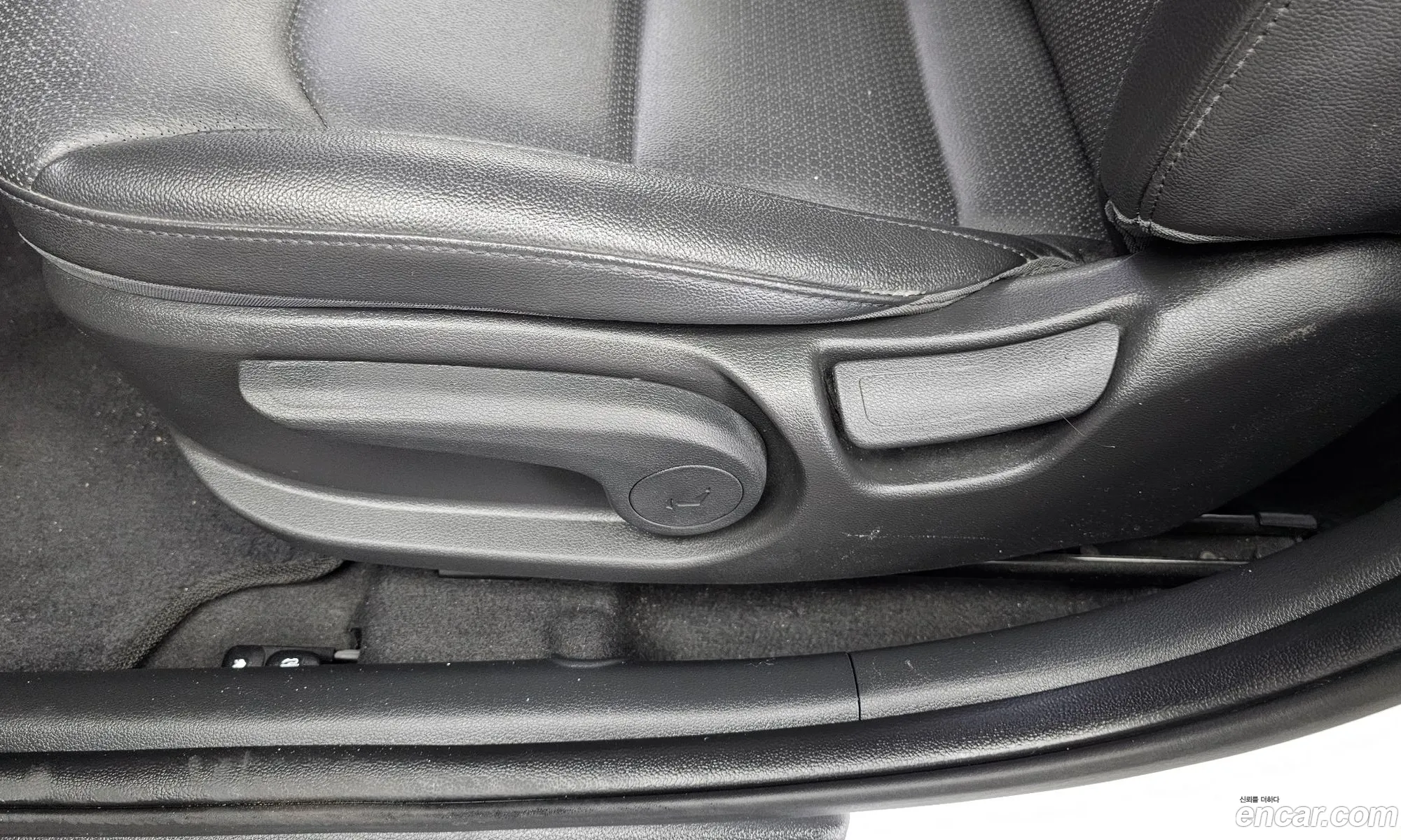 Hyundai Elantra AD 2018 — 21