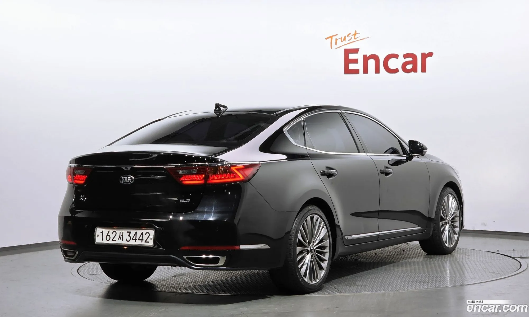 Kia K7 2019 KNALB416BKA162886 — 15