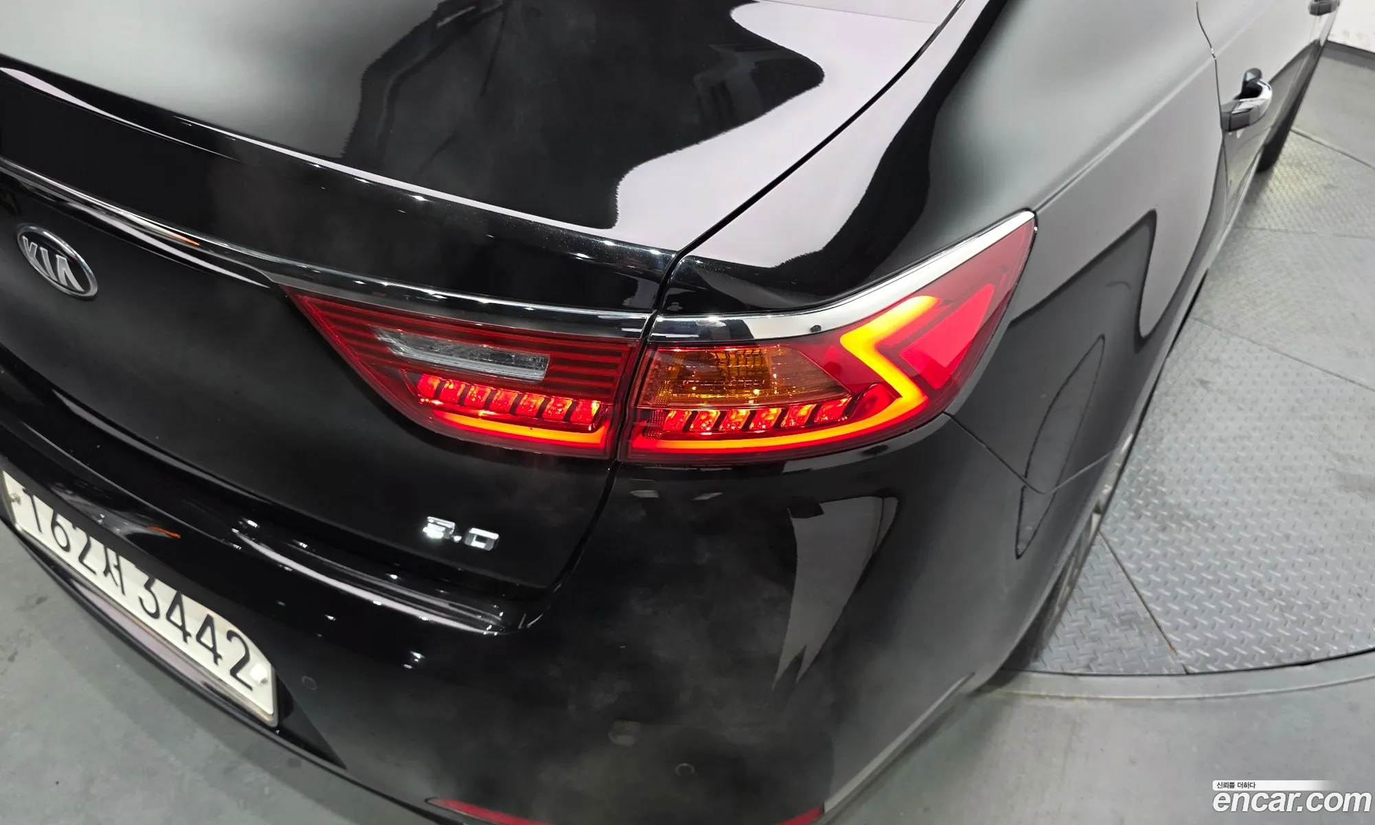 Kia K7 2019 KNALB416BKA162886 — 22