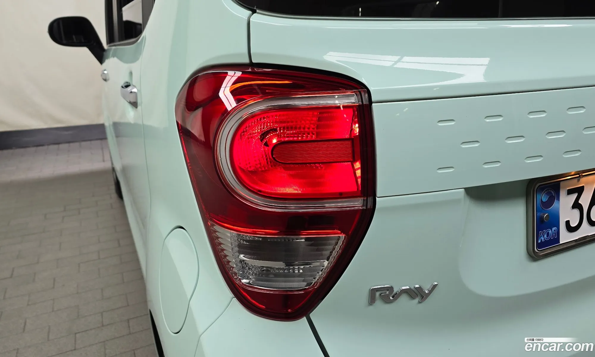 Kia Ray 2021 KNACJ811BMT267210 — 18