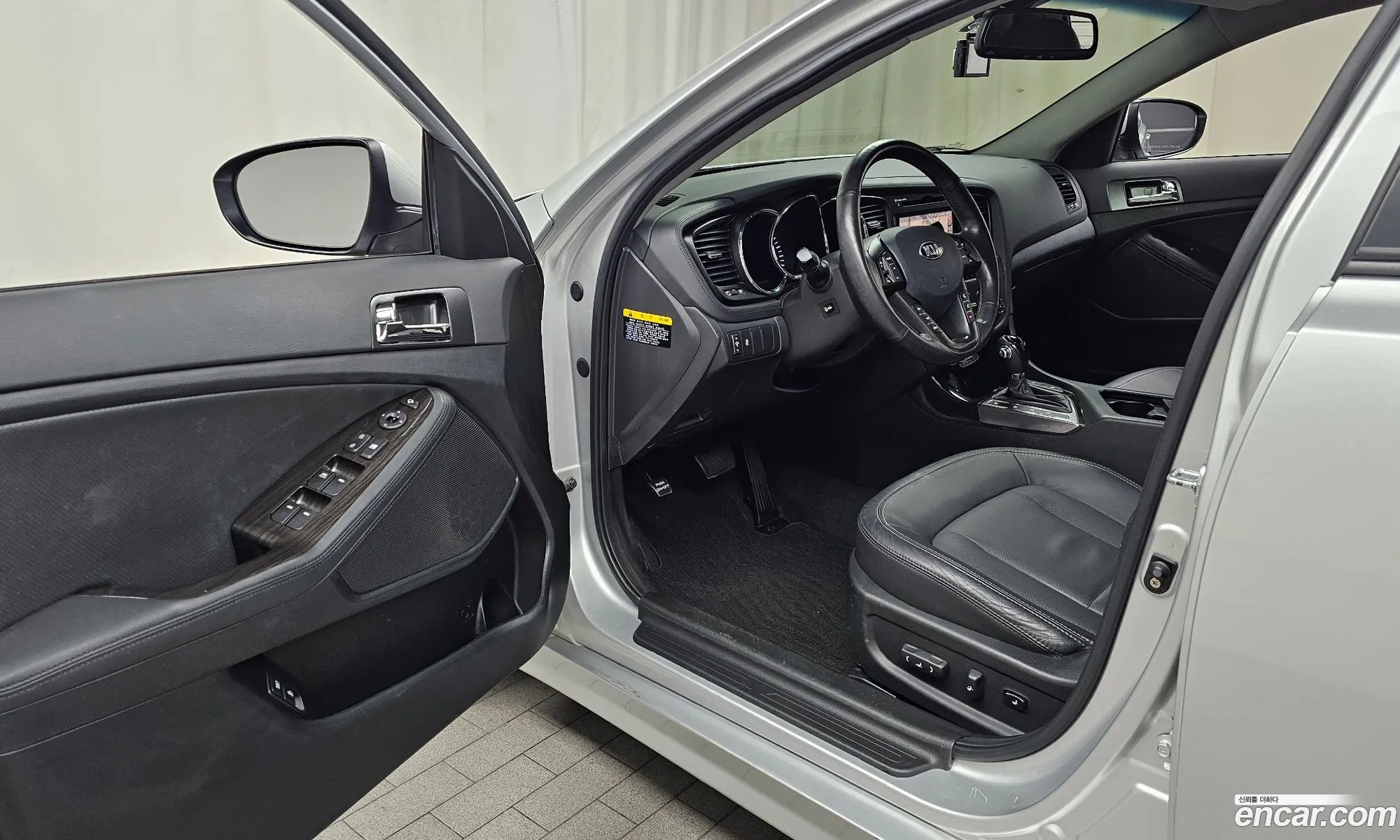 Kia K5 2012 KNAGN419BDA336289 — 18