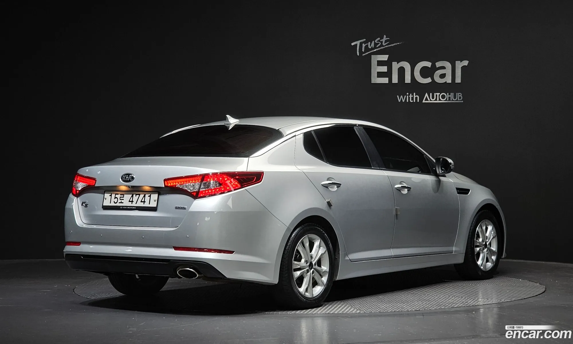 Kia K5 2012 KNAGN419BDA336289 — 24