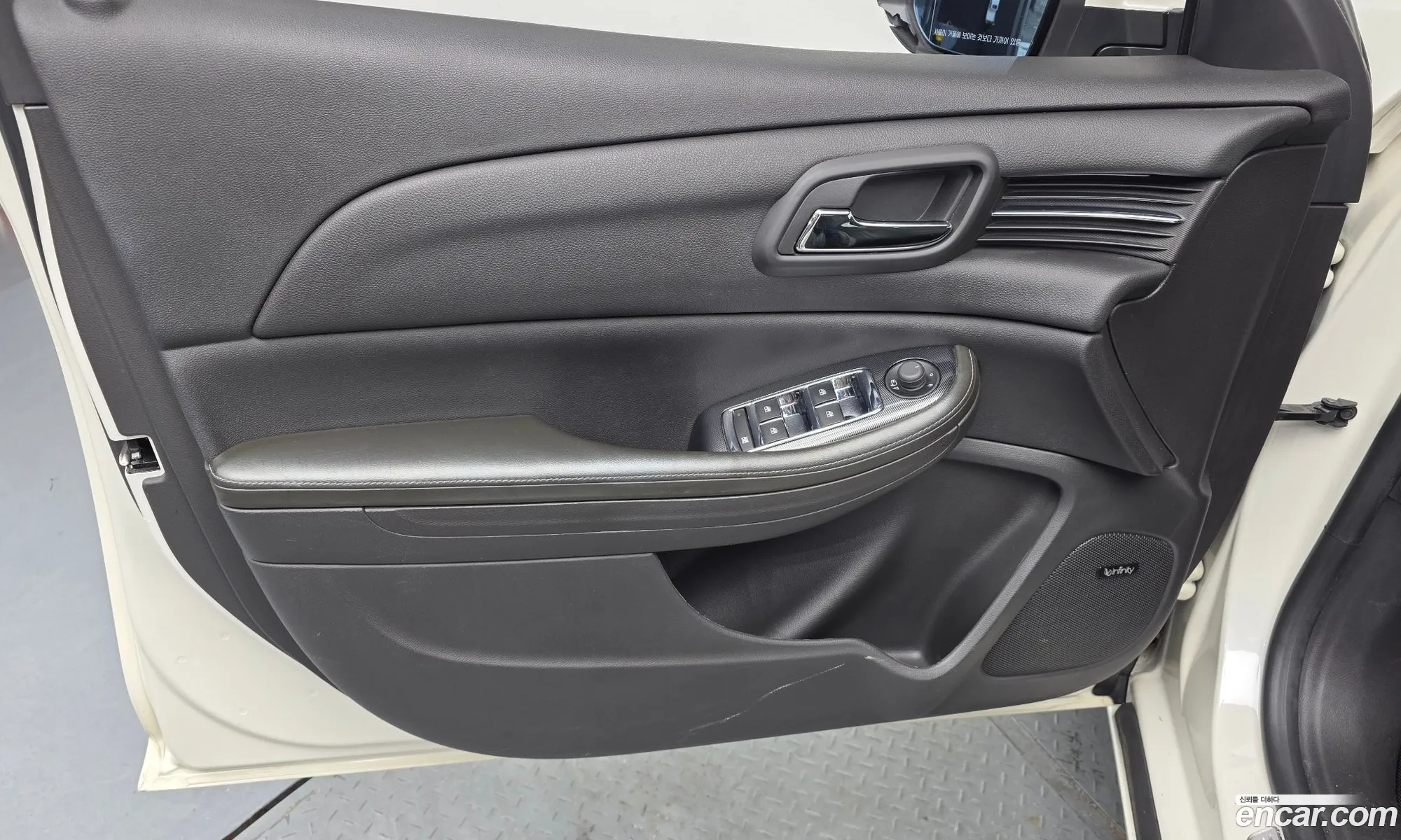 Chevrolet (GM Daewoo) Malibu 2012 — 28