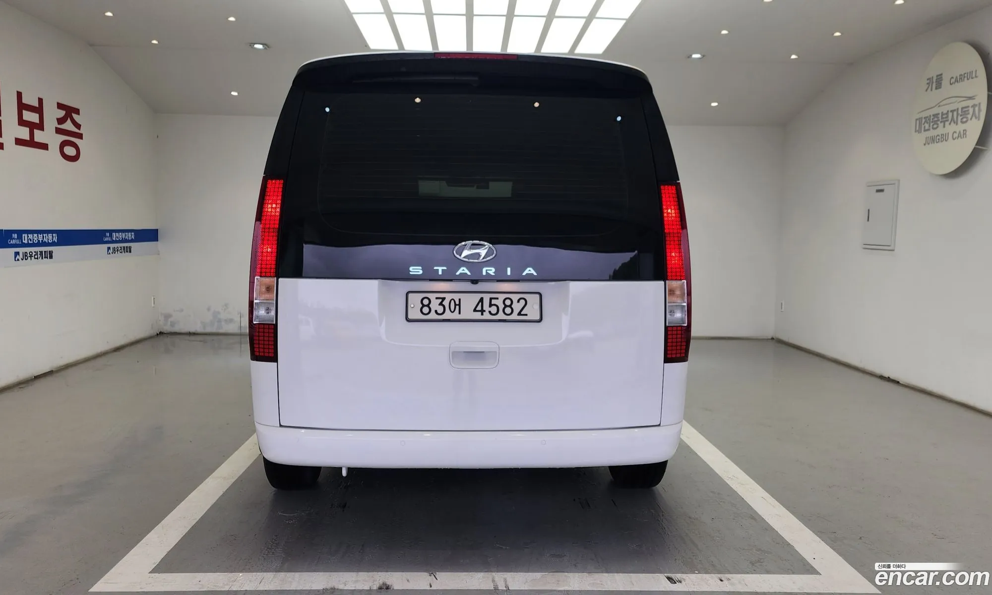 Hyundai Staria 2021 — 15
