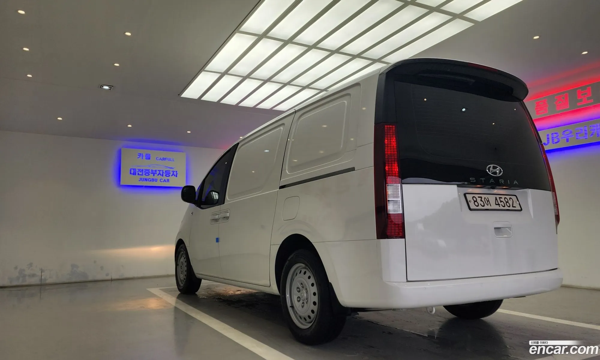 Hyundai Staria 2021 — 13