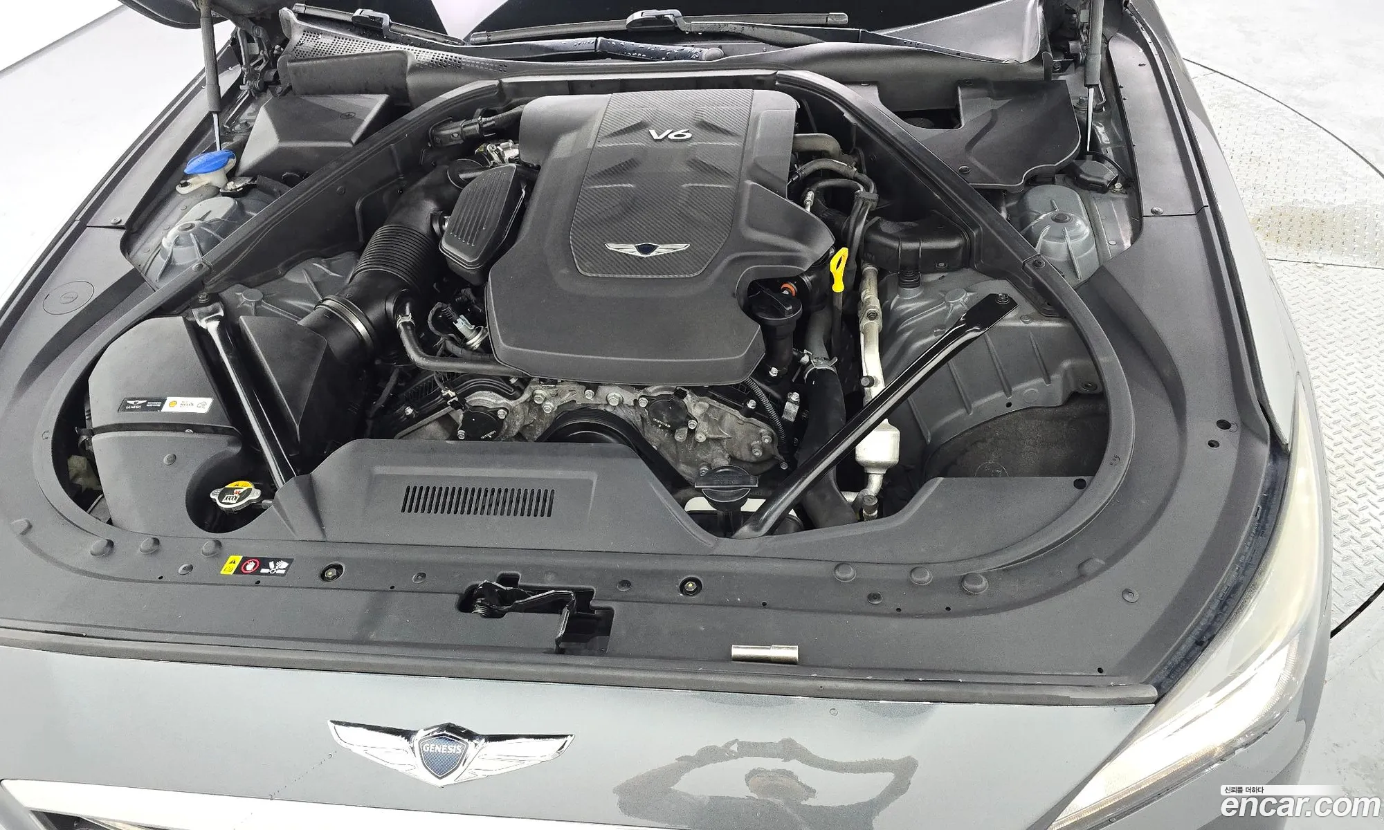 Genesis G80 2017 KMHGL41DDHU214186 — 6