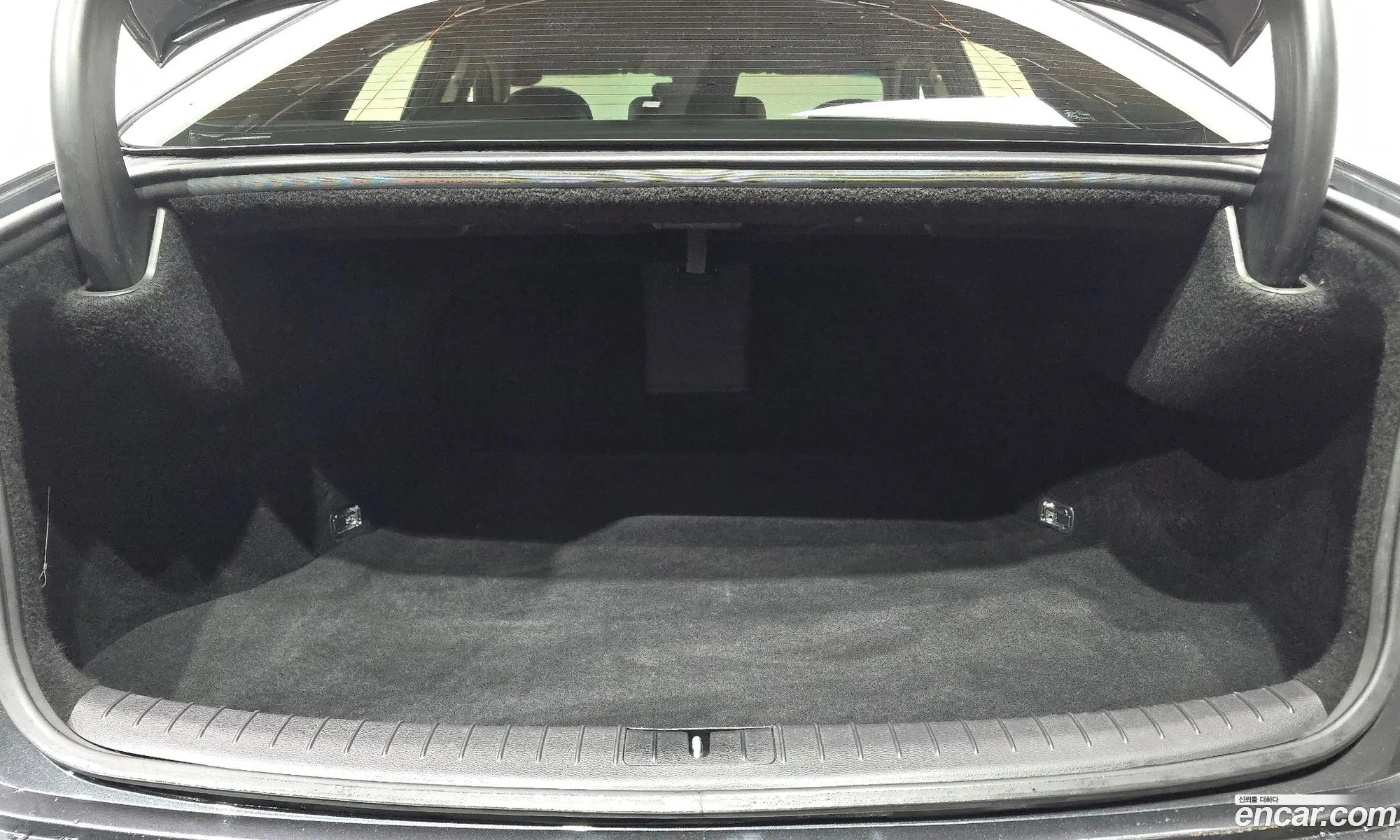 Genesis G80 2017 KMHGL41DDHU214186 — 15