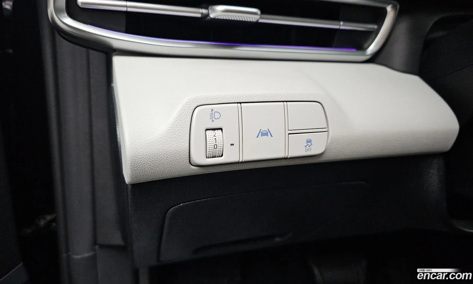 Hyundai Elantra 2021 — 4