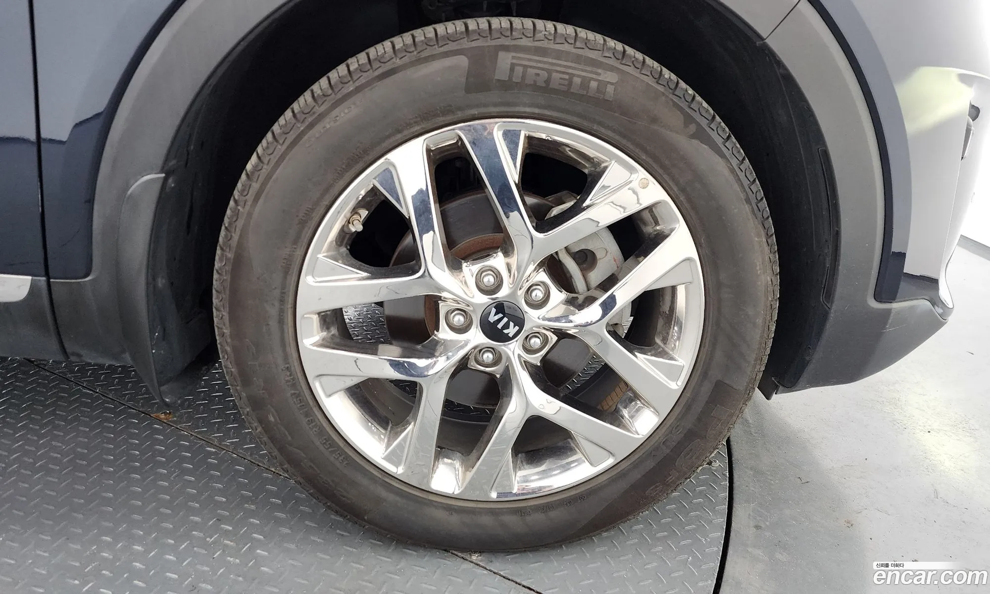 Kia Sorento 2019 KNAPK81BBLA635934 — 27