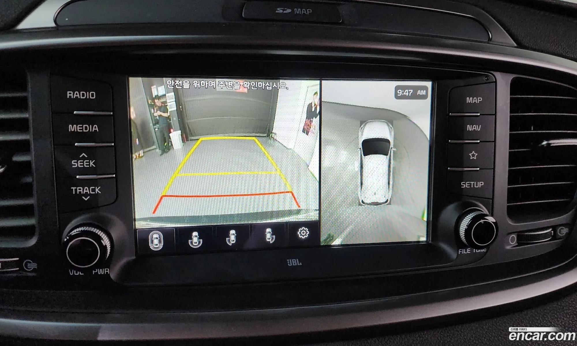 Kia Sorento 2019 KNAPK81BBLA635934 — 19