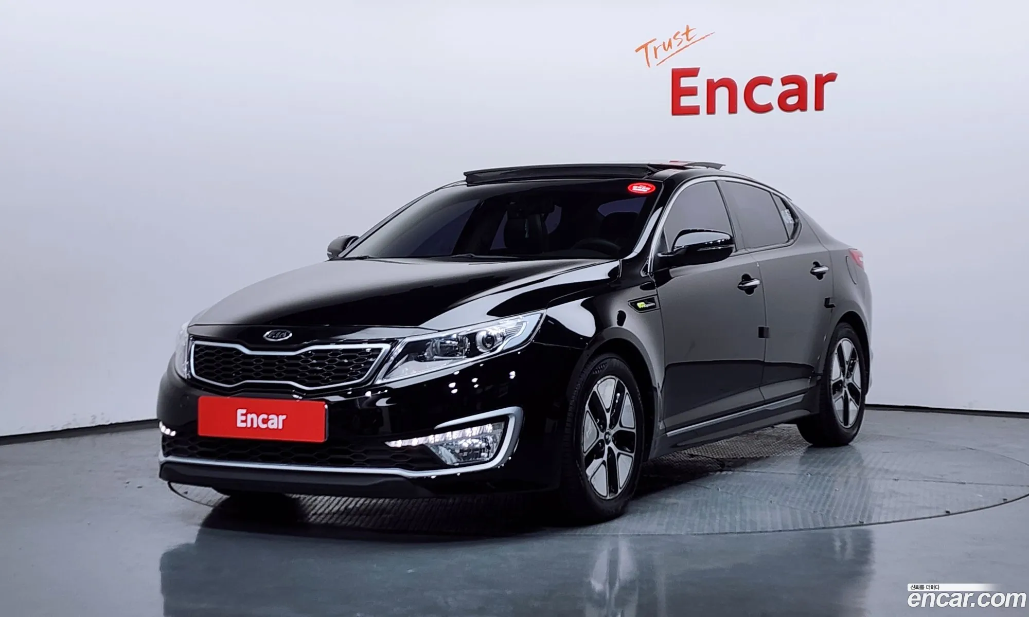 Kia K5 Hybrid 2011 — 2