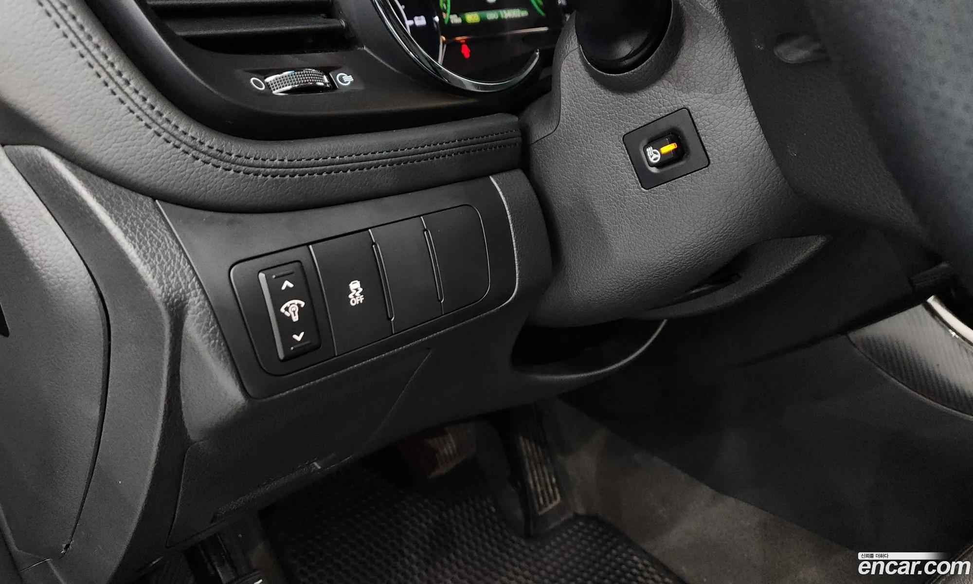 Kia K5 Hybrid 2011 — 22